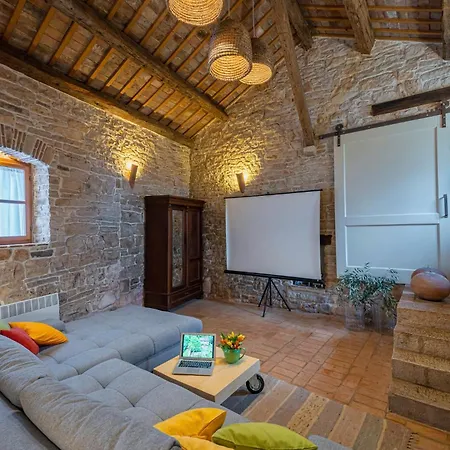 Hébergement de vacances In Kranjcici - Haus Fuer 5-6 Personen *